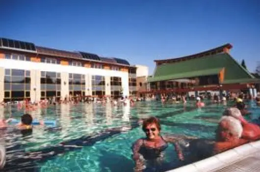 Ametiszt Hotel, Harkny