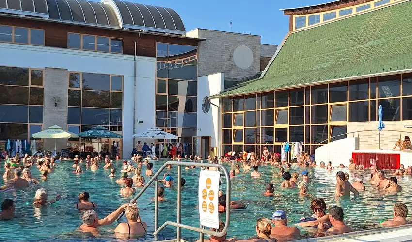 Ametiszt Hotel Hark�ny