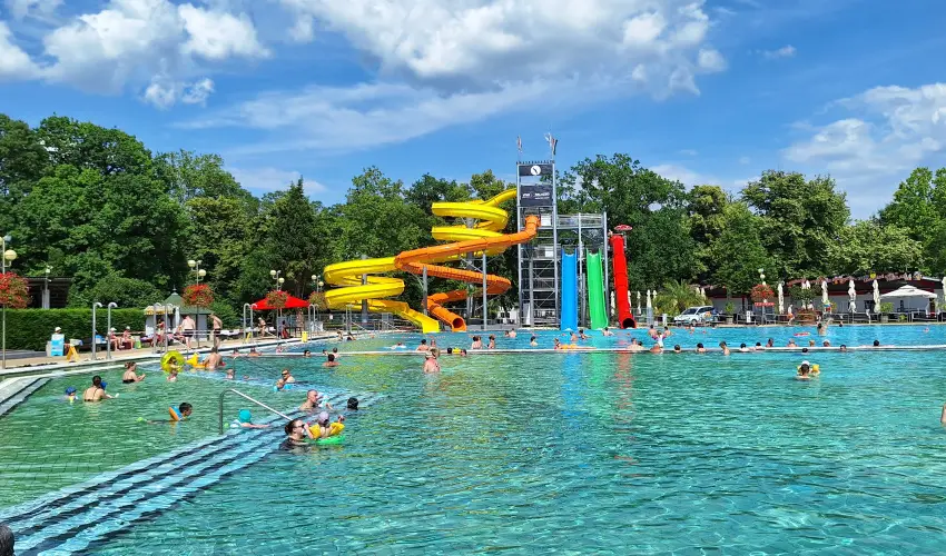 Ametiszt Hotel Hark�ny