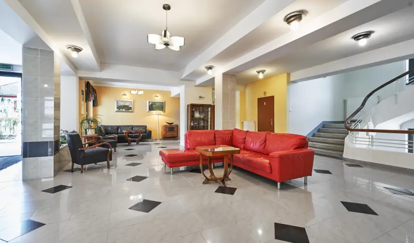 Korona Hotel Harkny Harkny