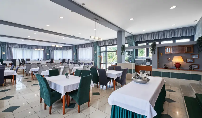 Korona Hotel Harkny Harkny