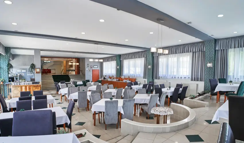 Korona Hotel Harkny Harkny