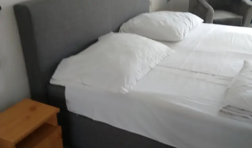 Paprika Vend�gh�z Hark�ny