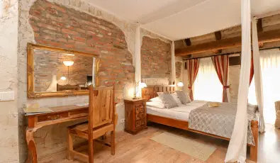 Puchner Kast�lysz�ll� Bikal