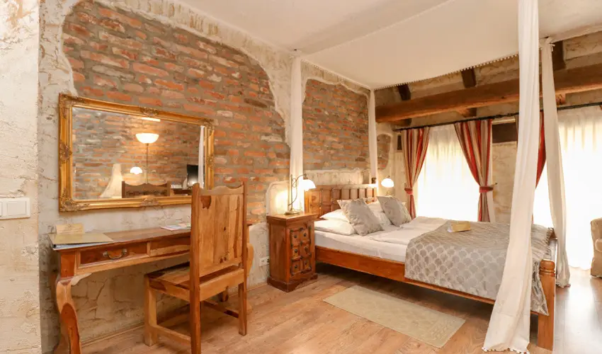 Puchner Kast�lysz�ll� Bikal