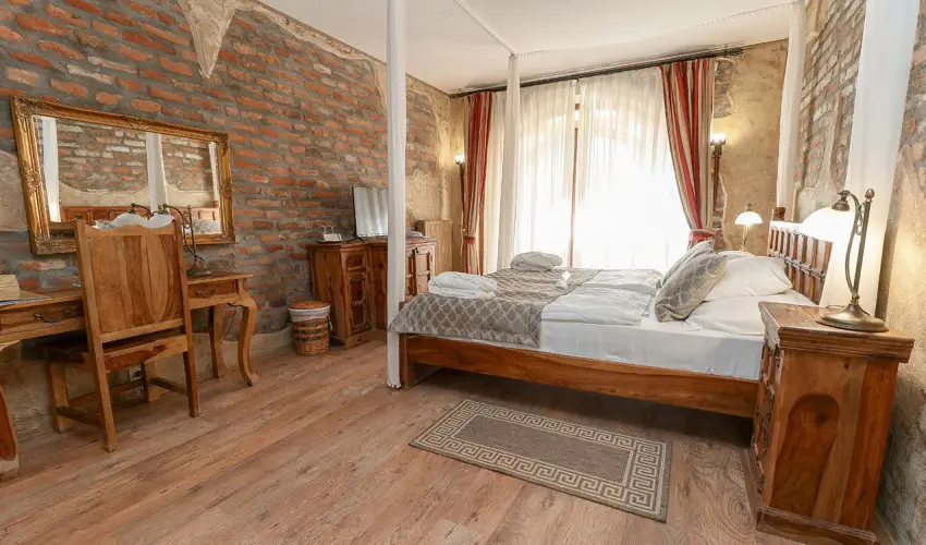 Puchner Kast�lysz�ll� Bikal