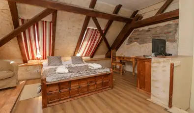 Puchner Kast�lysz�ll� Bikal